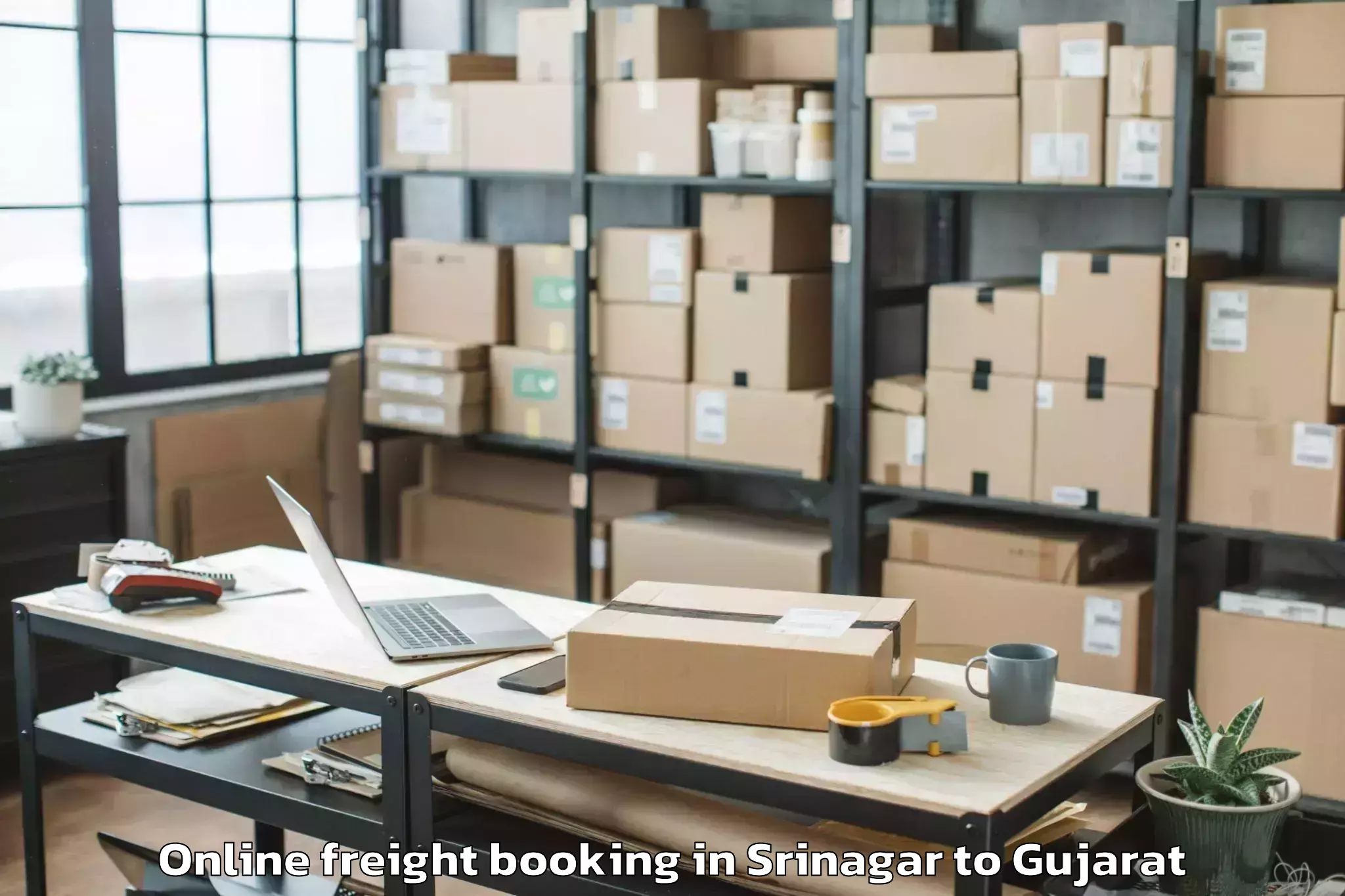 Professional Srinagar to Bhavnagar Airport Bhu Online Freight Booking